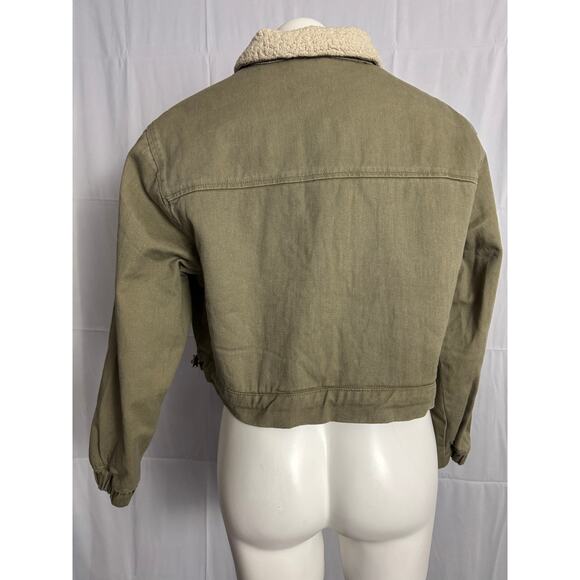 Cropped Ladies Corduroy and Fleece-Lined Jacket - Picture 5 of 5